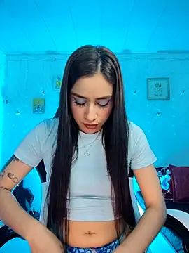 Marce0 online show from April 2026 08:59:01 PM