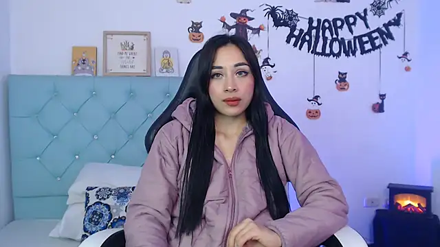 Marce0 online show from November 2025 04:52:02 AM