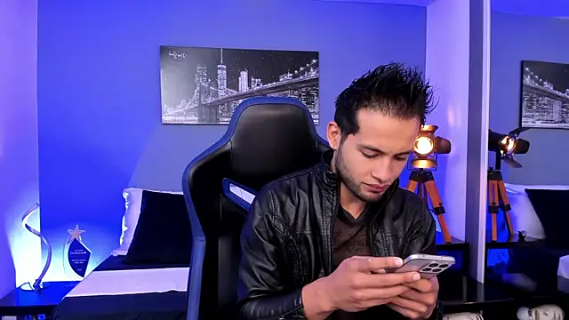 Snapshot of Max_Conor1 chatting on September 2025 11:35:02 AM Max Conor1 online show from September 2025 11:35:02 AM