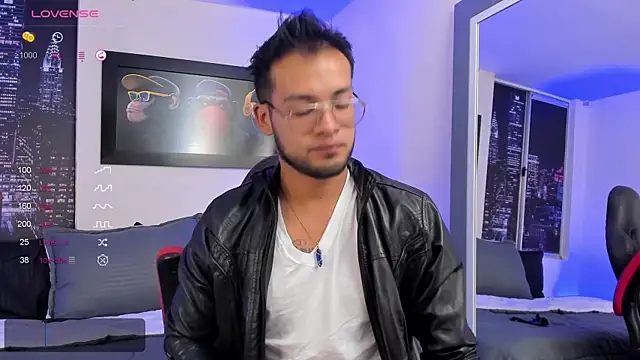 Snapshot of Max_Conor1 chatting on February 2025 02:25:02 AM Max Conor1 online show from February 2025 02:25:02 AM