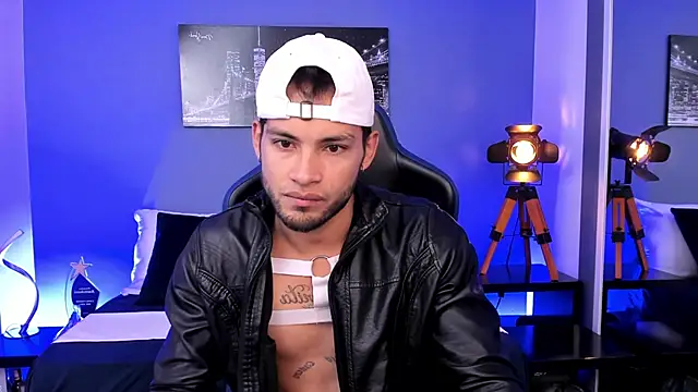 Snapshot of Max_Conor1 chatting on September 2025 12:38:02 PM Max Conor1 online show from September 2025 12:38:02 PM