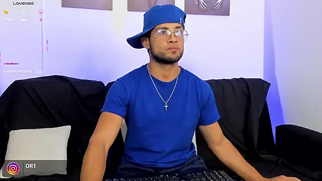 Max Conor1 online show from March 2026 01:11:01 PM