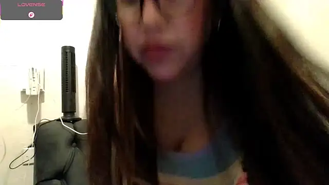 MirandaLatinaLovely online show from March 2026 06:08:01 PM