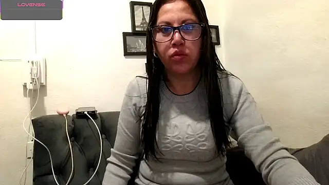 MirandaLatinaLovely online show from January 2026 04:03:01 PM