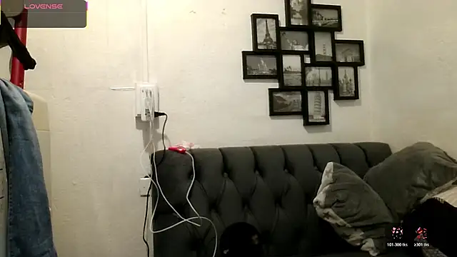 MirandaLatinaLovely online show from November 2025 03:34:01 PM