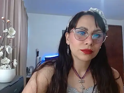AloLovely  online show from March 2026 12:21:01 AM