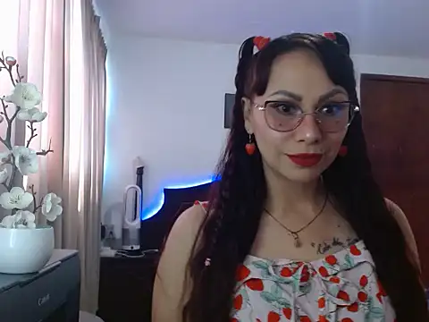 AloLovely  online show from March 2026 08:30:01 PM