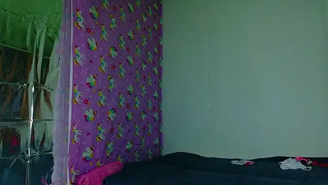 TwerkingCheerleader online show from November 2025 10:59:02 PM