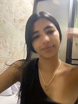 eva roseee online show from November 2025 04:07:02 PM