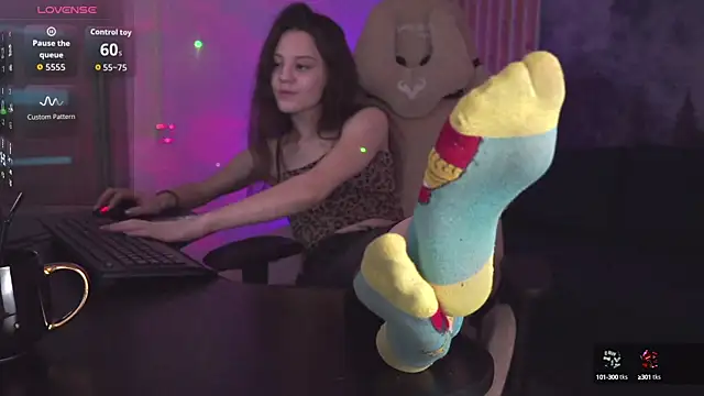 MilaStoyne online show from September 2025 05:46:01 AM