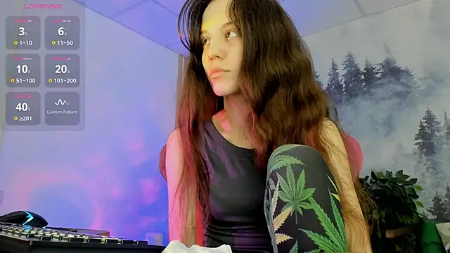 MilaStoyne online show from February 2026 08:14:01 AM