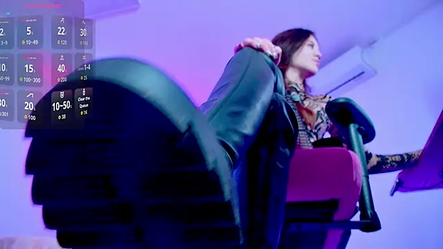 MilaStoyne online show from October 2025 06:10:02 AM