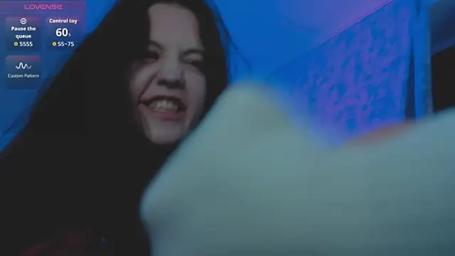 MilaStoyne online show from September 2025 06:06:02 AM