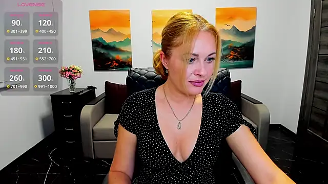 Mira Whites online show from November 2025 01:10:01 PM