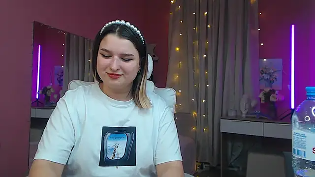 Jenny Smit online show from February 2025 06:04:02 PM