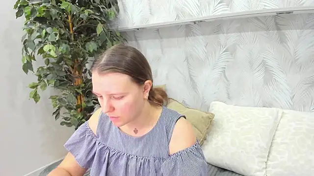 Snapshot of Jenny_Jimmy chatting on June 2026 09:20:01 AM Jenny Jimmy online show from June 2026 09:20:01 AM