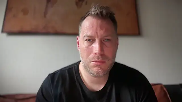 Christian87xxx online show from April 2026 05:52:01 AM