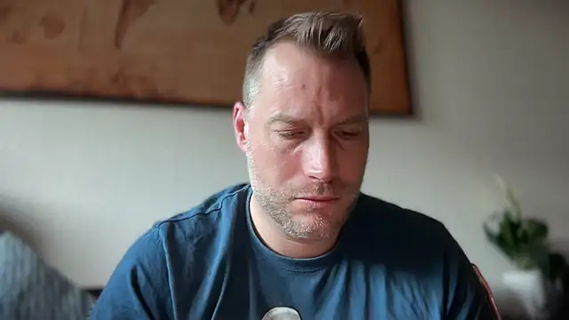 Christian87xxx online show from April 2026 05:25:02 AM