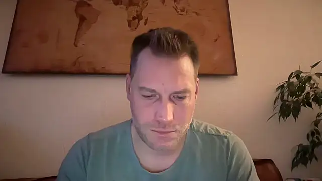 Snapshot of Christian87xxx chatting on December 2025 06:52:02 AM Christian87xxx online show from December 2025 06:52:02 AM