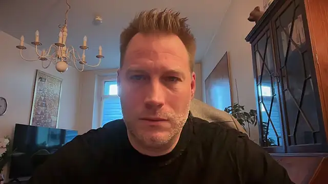 Snapshot of Christian87xxx chatting on December 2025 07:34:02 AM Christian87xxx online show from December 2025 07:34:02 AM