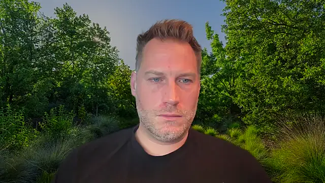 Snapshot of Christian87xxx chatting on October 2025 07:38:01 AM Christian87xxx online show from October 2025 07:38:01 AM