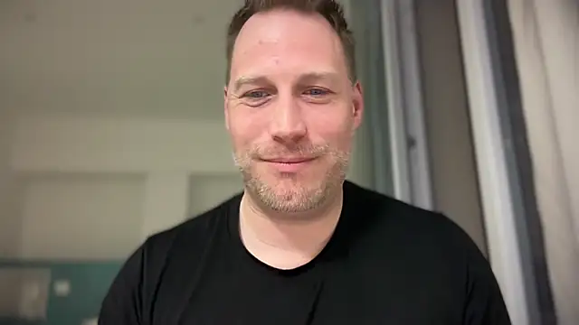 Christian87xxx online show from February 2026 11:13:02 PM