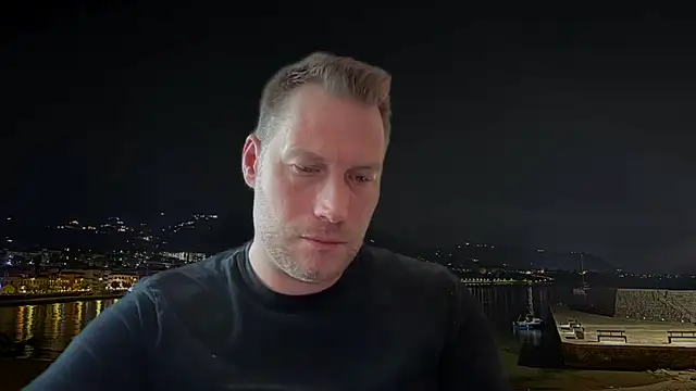 Snapshot of Christian87xxx chatting on February 2025 01:16:02 PM Christian87xxx online show from February 2025 01:16:02 PM