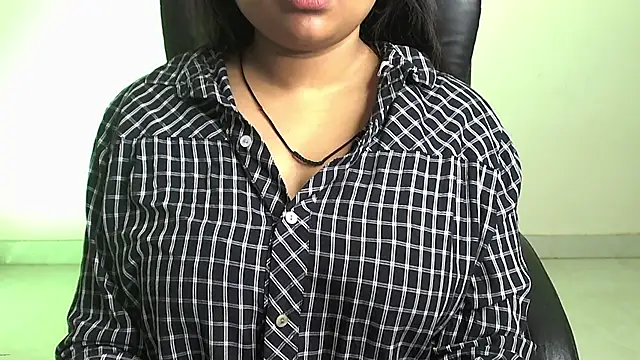 Snapshot of Kannu- chatting on February 2026 05:25:01 AM Kannu- online show from February 2026 05:25:01 AM