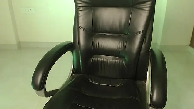 Snapshot of Kannu- chatting on November 2025 05:51:01 AM Kannu- online show from November 2025 05:51:01 AM