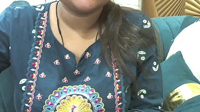Snapshot of Kannu- chatting on May 2026 08:09:01 AM Kannu- online show from May 2026 08:09:01 AM