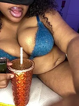 DaniJohnson online show from February 2025 11:32:01 PM