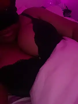 DaniJohnson online show from February 2025 10:33:01 PM