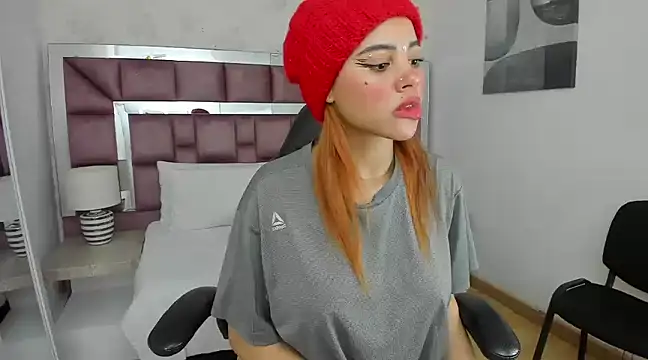 Snapshot of tamararose1 chatting on March 2025 12:56:02 PM tamararose1 online show from March 2025 12:56:02 PM