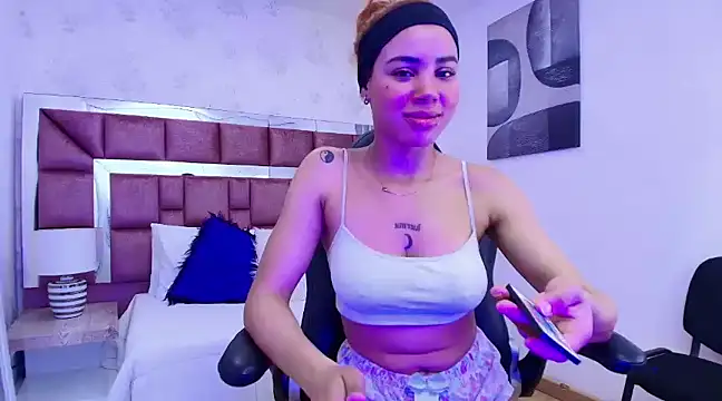 Snapshot of tamararose1 chatting on February 2025 09:21:01 AM tamararose1 online show from February 2025 09:21:01 AM