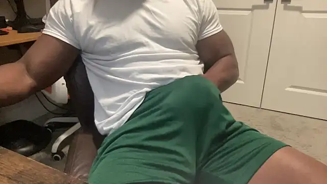 BodyandBBC online show from November 2025 09:19:01 PM