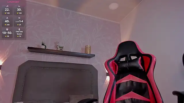 Snapshot of alessia_leroy chatting on February 2026 07:32:01 PM alessia leroy online show from February 2026 07:32:01 PM