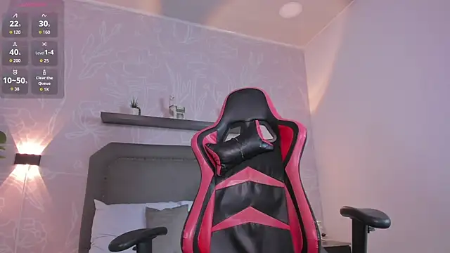 Snapshot of alessia_leroy chatting on January 2026 07:51:02 PM alessia leroy online show from January 2026 07:51:02 PM