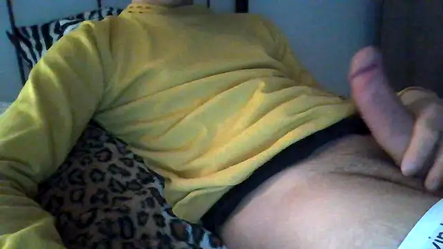 Snapshot of tommyboyteen chatting on February 2025 04:38:01 PM tommyboyteen online show from February 2025 04:38:01 PM