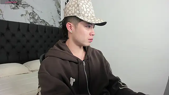 marcuscollins1  online show from March 2026 12:29:01 PM