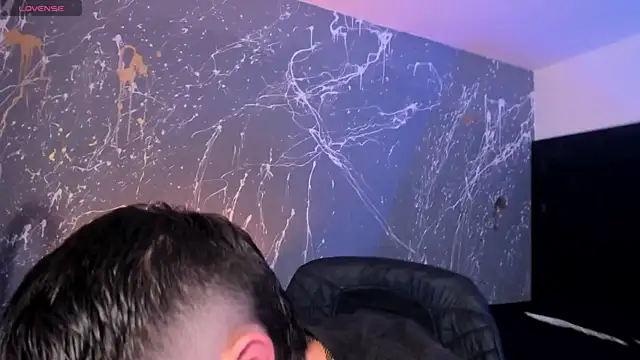 marcuscollins1  online show from October 2025 01:01:02 PM