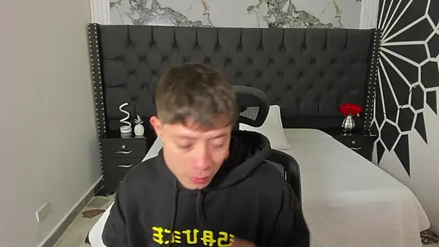 marcuscollins1  online show from March 2026 12:10:02 PM