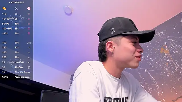 marcuscollins1  online show from October 2025 02:49:01 PM