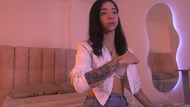 sara lopee1 online show from January 2026 11:58:02 AM