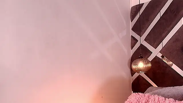 sara lopee1 online show from November 2025 11:59:02 AM