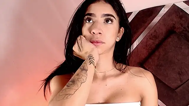 Snapshot of sara_lopee1 chatting on October 2025 11:55:02 AM sara lopee1 online show from October 2025 11:55:02 AM