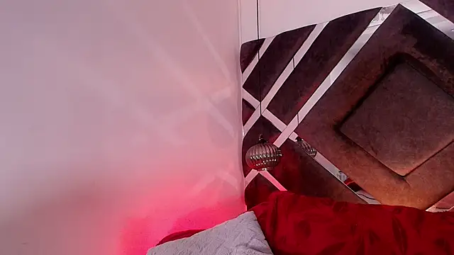 sara lopee1 online show from October 2025 11:53:01 AM