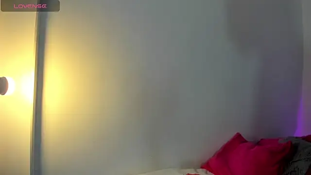 Snapshot of Roxy_Stonee chatting on February 2026 07:35:01 PM Roxy Stonee online show from February 2026 07:35:01 PM