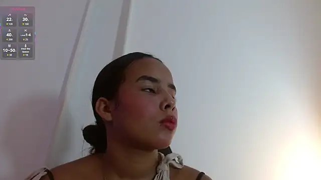 Roxy Stonee online show from September 2025 07:32:02 PM