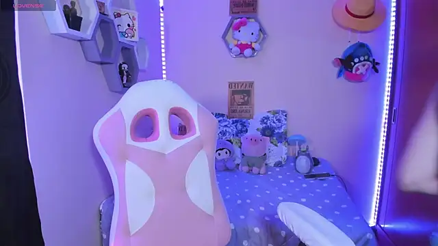 Snapshot of chloe_rockss_ chatting on February 2025 06:09:02 PM chloe rockss online show from February 2025 06:09:02 PM