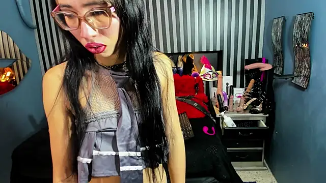 Snapshot of Mara_Gonzalez chatting on June 2026 11:22:02 AM Mara Gonzalez online show from June 2026 11:22:02 AM